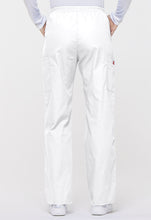 Load image into Gallery viewer, Natural Rise Tapered Leg Pull-On Pant