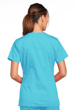 Load image into Gallery viewer, V-Neck Top
