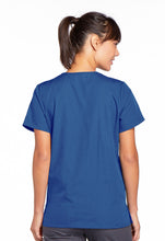 Load image into Gallery viewer, Snap Front V-Neck Top
