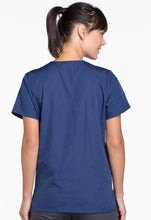 Load image into Gallery viewer, Snap Front V-Neck Top
