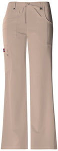 75%Polyester 21%Rayon 4%Spandex