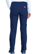 Load image into Gallery viewer, Mid Rise Tapered Leg Pull-on Pant
