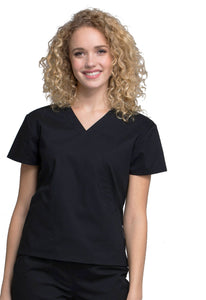 63% Polyester 34% Cotton 3% Spandex